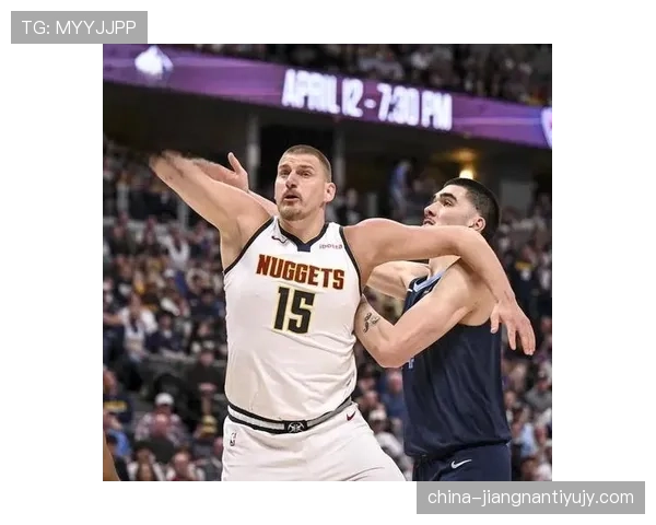 班·西蒙斯挡拆吸引约基奇式内线，更有效拉开空间