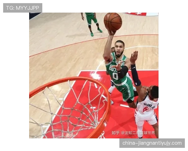 米卡尔·布里奇斯无球跑动提升防守效率 拉开球队防线差距